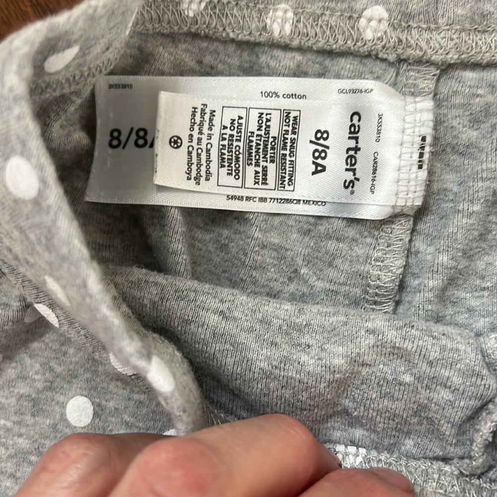 Carter's PJ Set- Size 8 - Picture 4 of 4